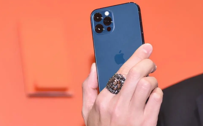 镇海苹果手机维修分享iPhone12系列重启方法教程 